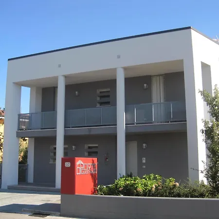 6 Porte Frühstückspension