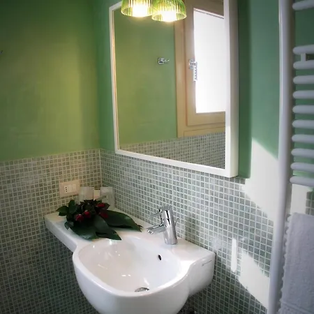 6 Porte Frühstückspension 3*