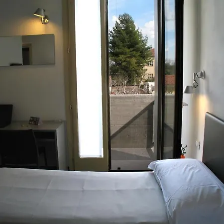 Bed & Breakfast 6 Porte 3*